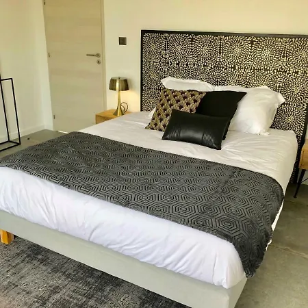 Pavillon De La Trinite 포르토베쉬오