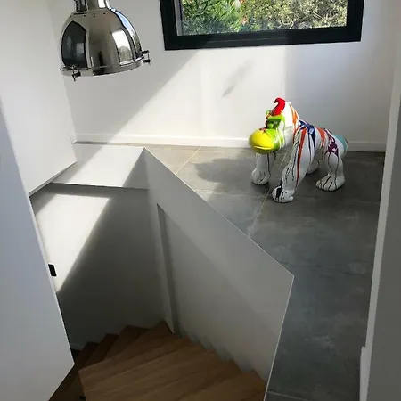 Pavillon De La Trinite 빌라 *